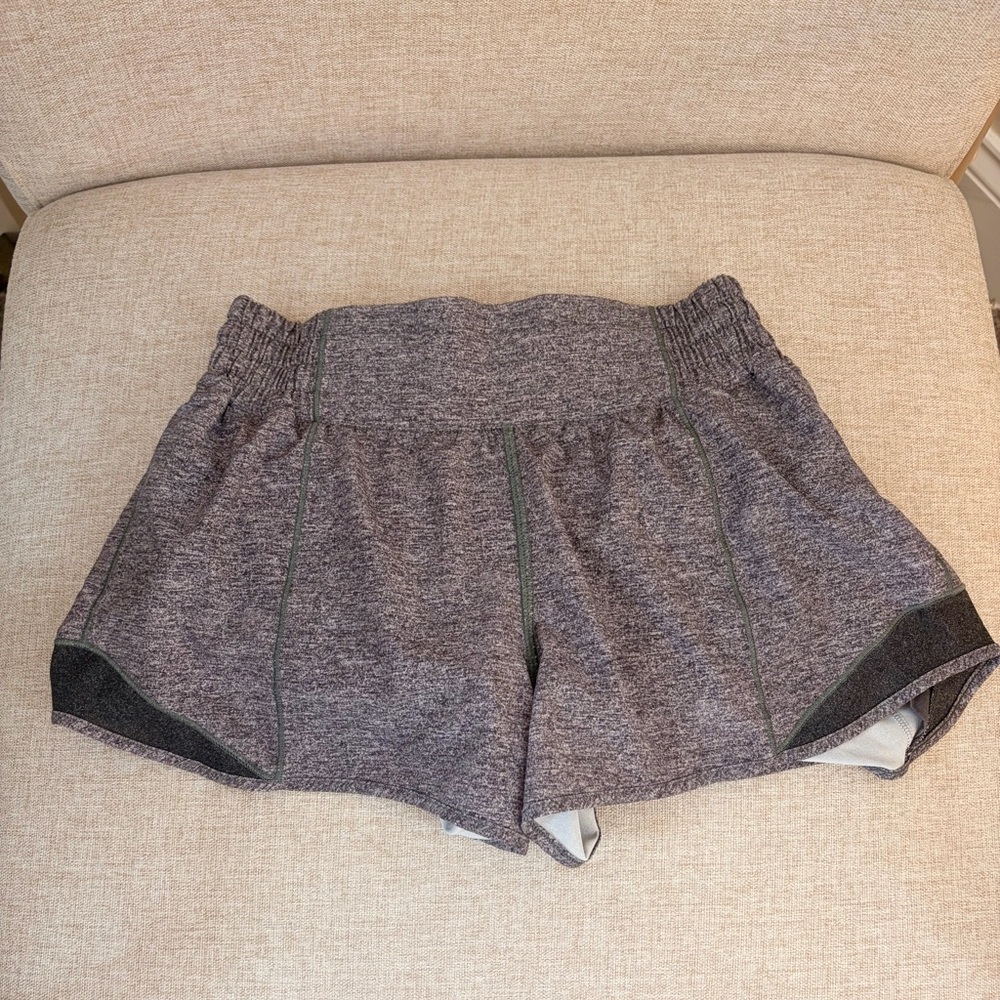 Lululemon Hotty Hot Low-Rise Shorts | Women’s Size 4 | Gray 2” Inseam